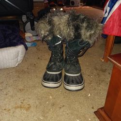 Sorely Women Snow Boots
