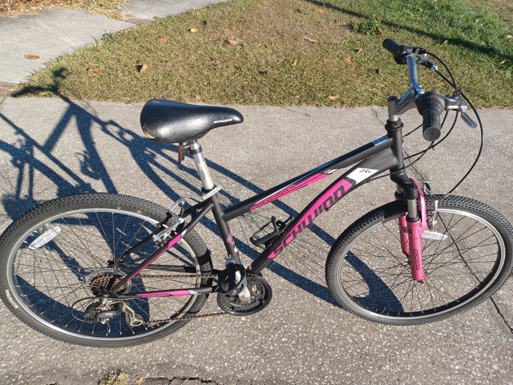 Schwinn Sidewinder  21 speed Bike Bicycle 26" Tires New Condition All Tuned Up - $60 FIRM