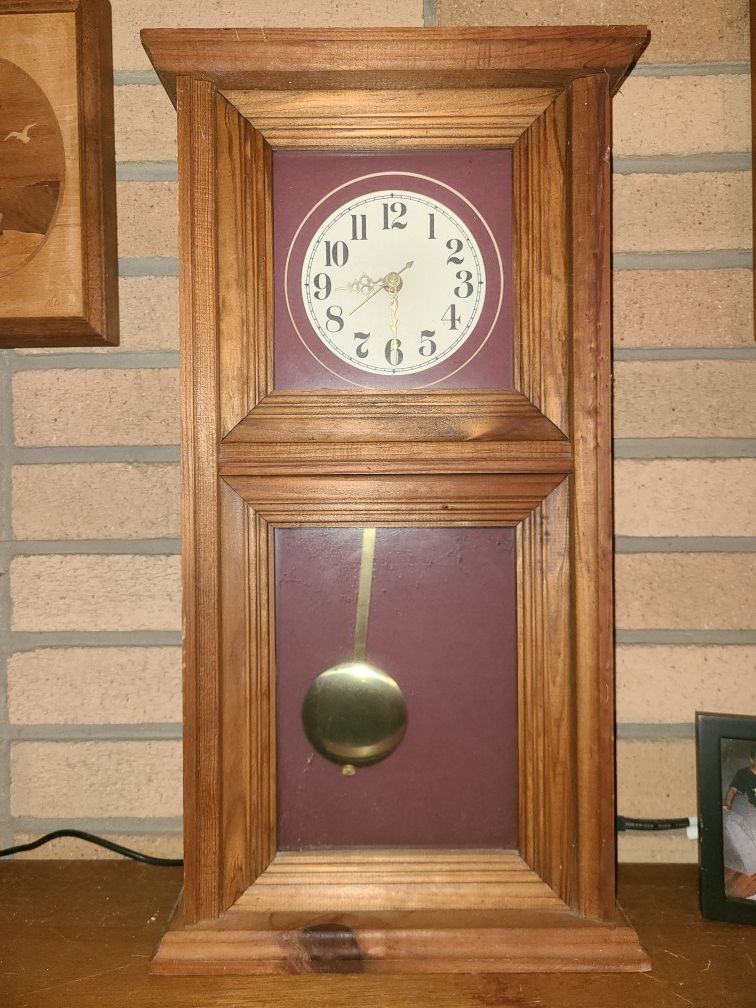 Mantle clock