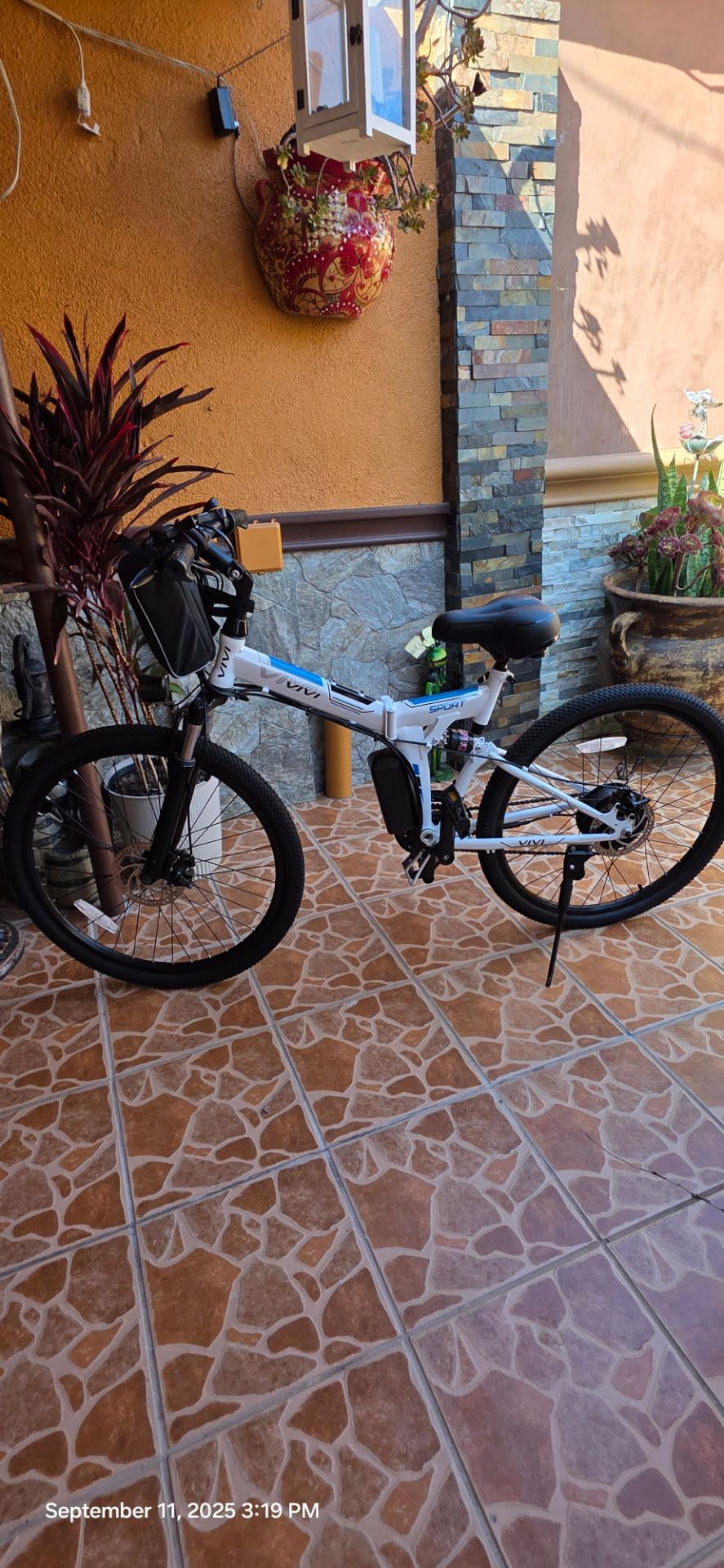 Electric Bicicle Barely Used It Folds