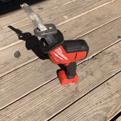 Milwaukee M18 FUEL 18V Lithium-Ion Brushless Cordless HACKZALL Reciprocating Saw (Tool-Only)