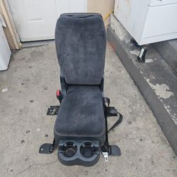 GM Nbs Jump Seat 2006 Silverado 