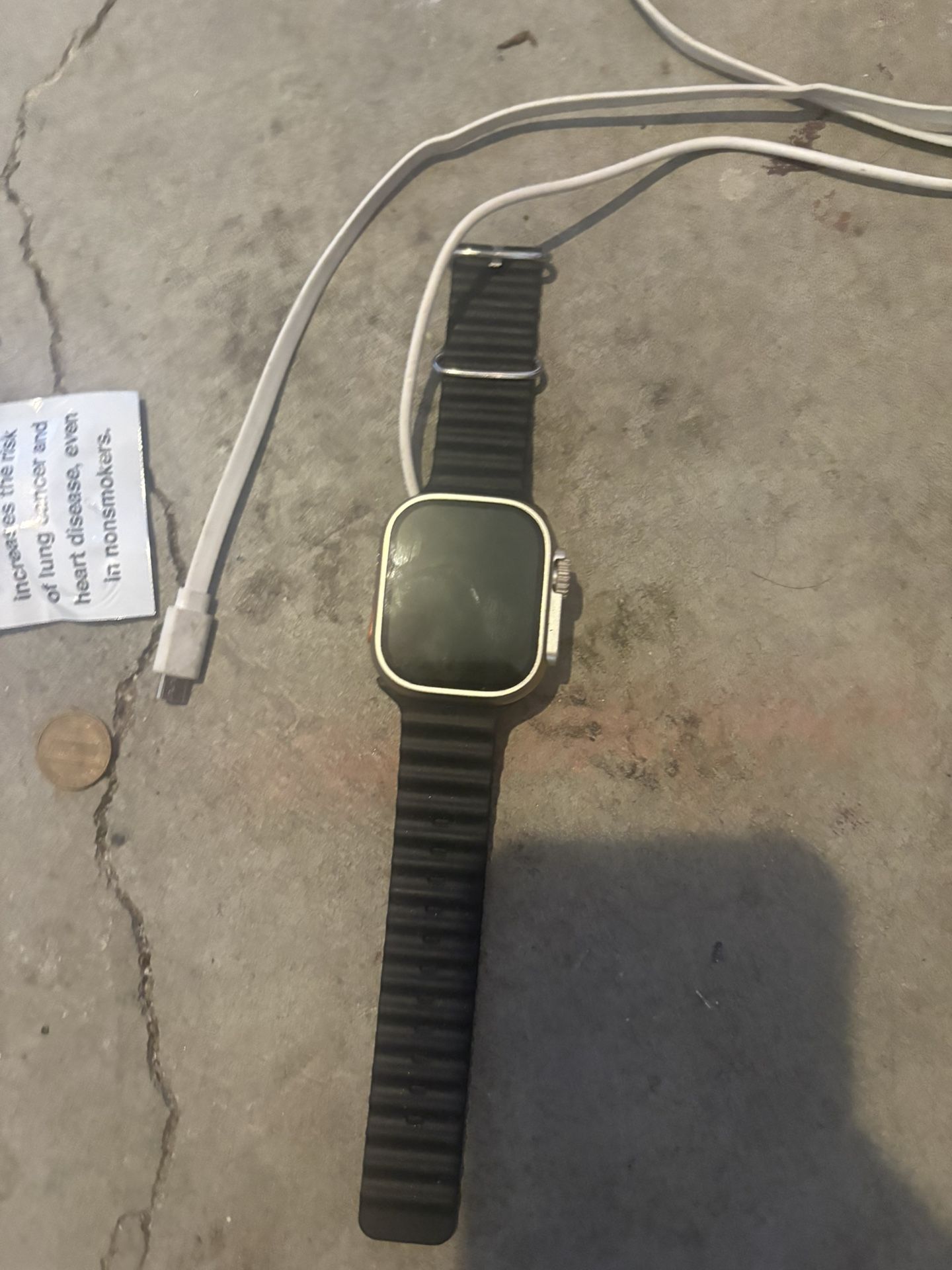 iPhone Apple Watch Ultra 2