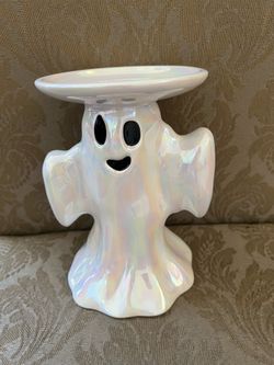 Never used  Halloween ghost candle holder bath and bodywork’s