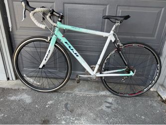Fuji bike