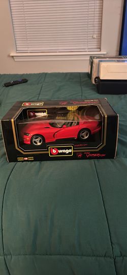 Burago Dodge Viper RT/10 1992 1:18 Diecast & Plastic 3025 Red With Box