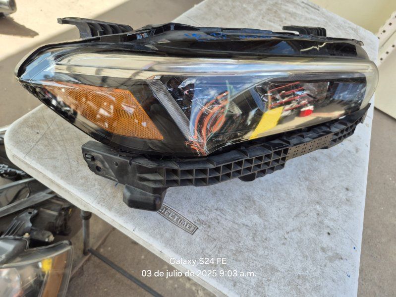 Honda Civic Right Headlight Oem