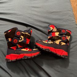 Snow Boots Como For Boys Size 28 