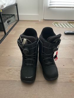 Ski helmet and shoes,banding