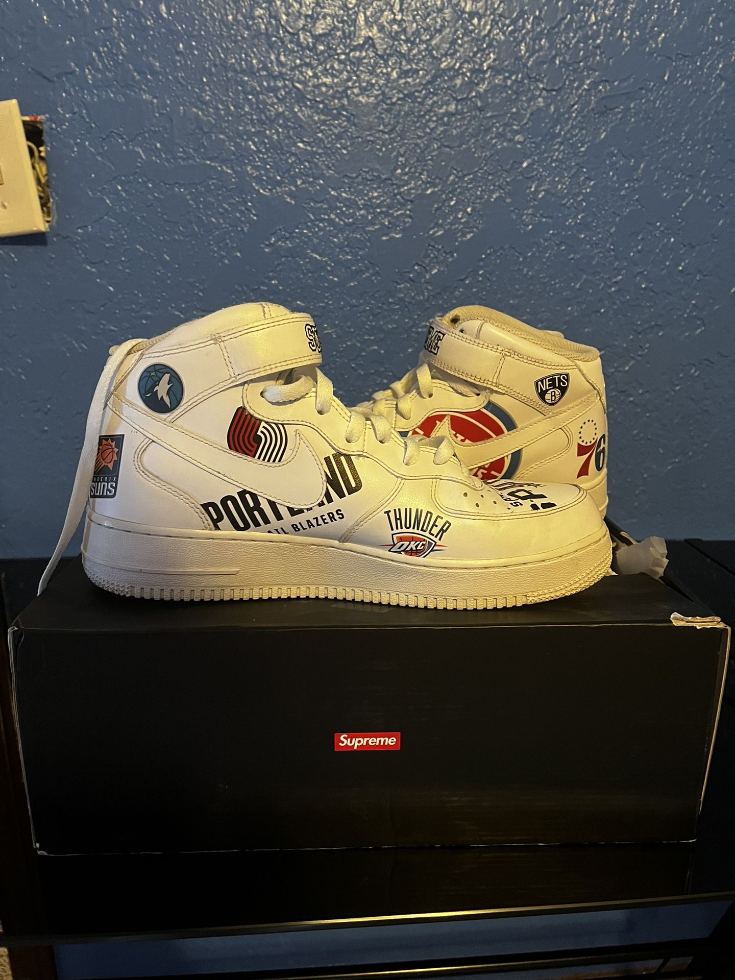 Supreme Air Force 1 Mid