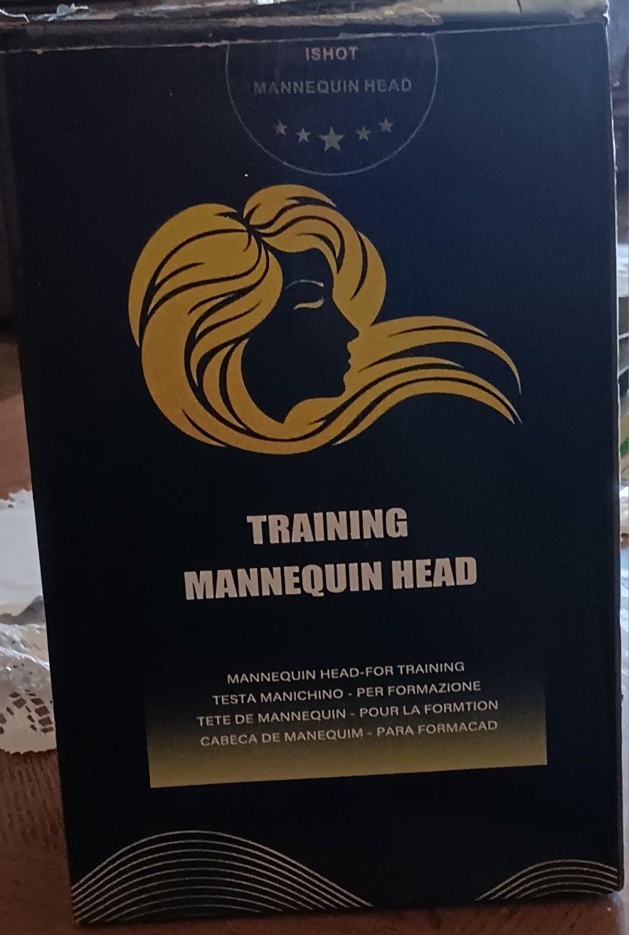Mannequin Head