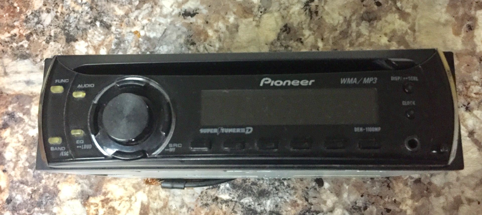 PIONEER DEH 1100MP CD PLAYER