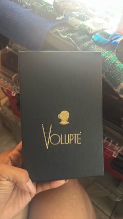 Vintage make up compact