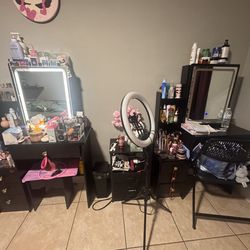 2 Vanity’s for sale