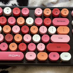 UBOTIE SWEET Colorful Bluetooth Computer Wireless Keyboard  Full size Pastels