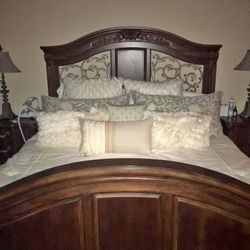 SELL ASAP, CARVED BED FRAME KING SIZE + ADJUSTABLE MATTRESS + 2 CARVED NIGHTSTANDS.