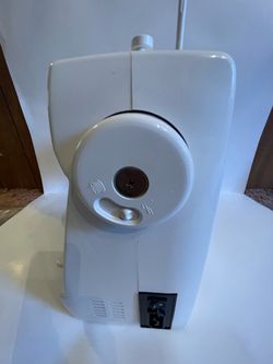 White Vintage Heavy Duty Sewing Machine