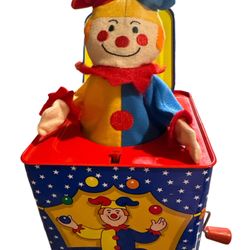 VTG Gund Hope Millenium 2000 Plush 26" Teddy Bear Green Hoodie Limited Kaufmanns. Great Condition is "Used".  T-229  • Turn the handle and it plays “P