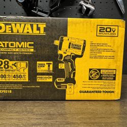 DeWalt 20V MAX ATOMIC 1/2 in. Cordless Brushless Compact Impact Wrench