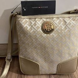 Purse Tommy Hilfiger brand new with tags