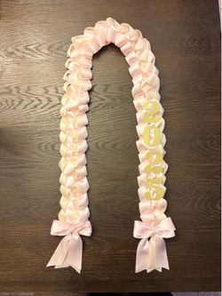 Custom Graduation Leis