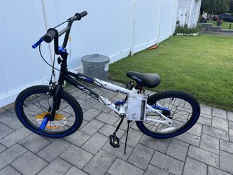 Kent Ambush 20” Boys BMX Bike – Like New