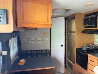 USED TRAVEL CAMPER