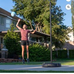 Lifetime Sistema de Bola de Amarre Portátil de 96" con Poste de Acero, Bola y Cordón y Base de Polietileno (90029)