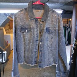  Junior Size Large Jean Button Up With Sequence 
