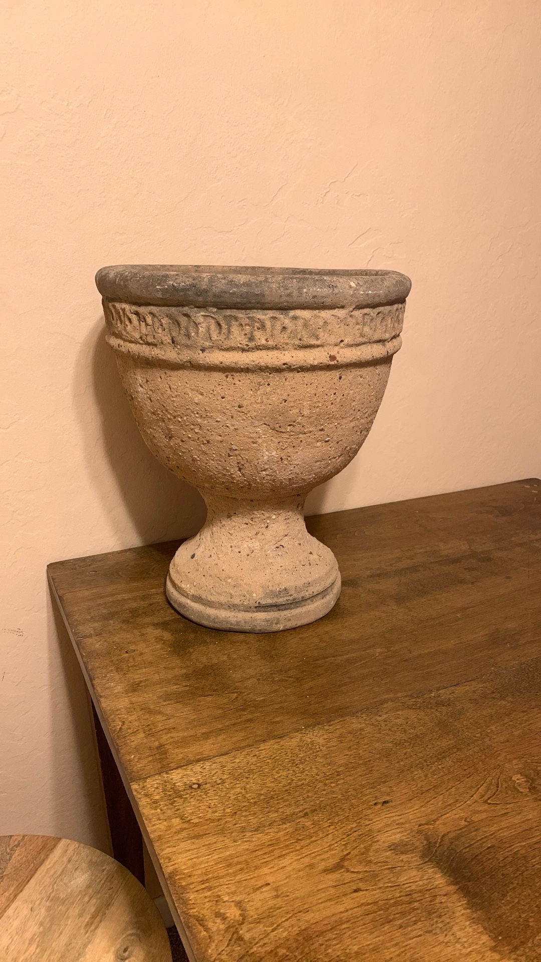 Beautiful Estate Planter. 1960’s
