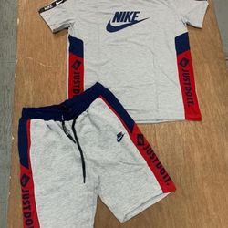 New! Men’s Nike Matching Short Set 