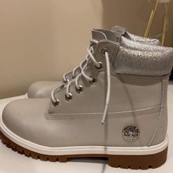 Timberland Heritage 6-Inch Waterproof Grey Full Grain Leather Boots for Women