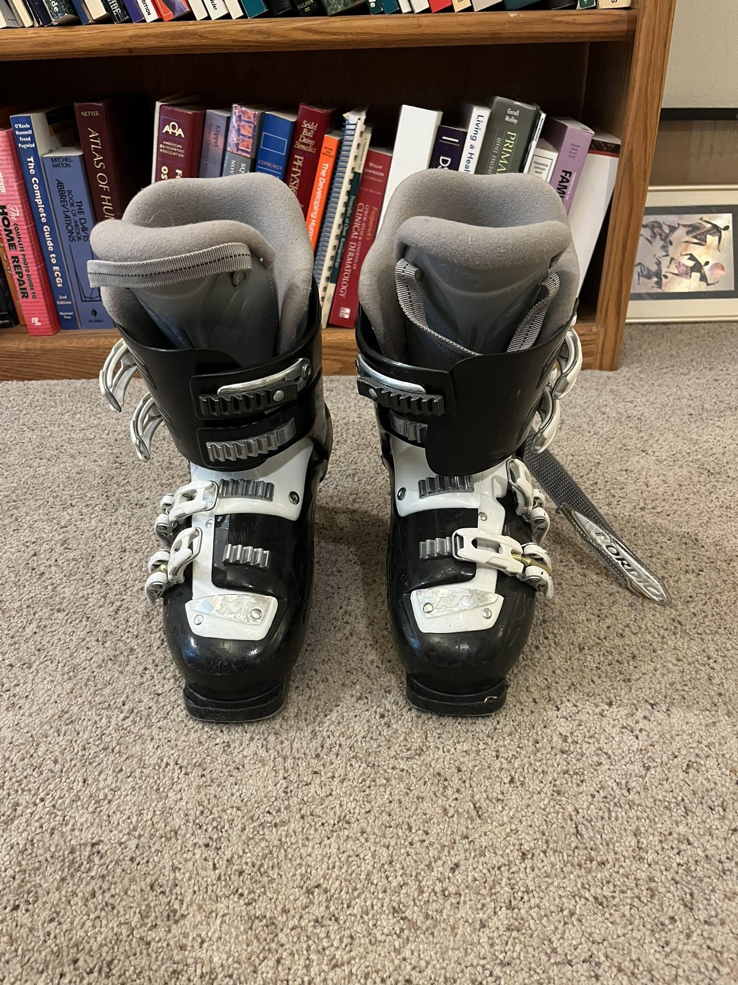 Ski Boots Size 8