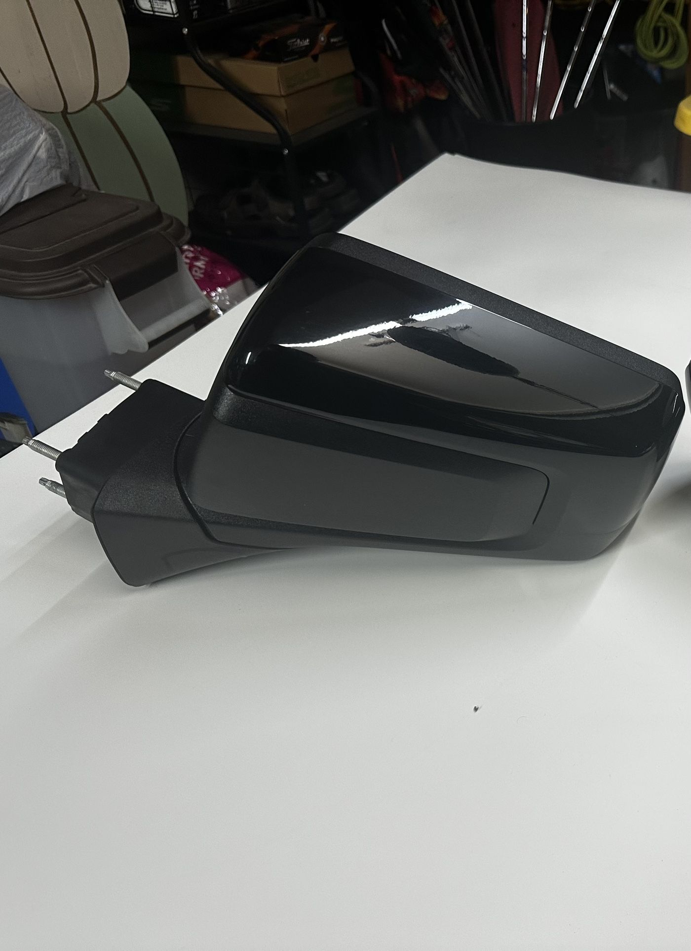 Drivers Side Blacked Out Mirror 2021 Chevy 1500 Trail Boss Basically New  