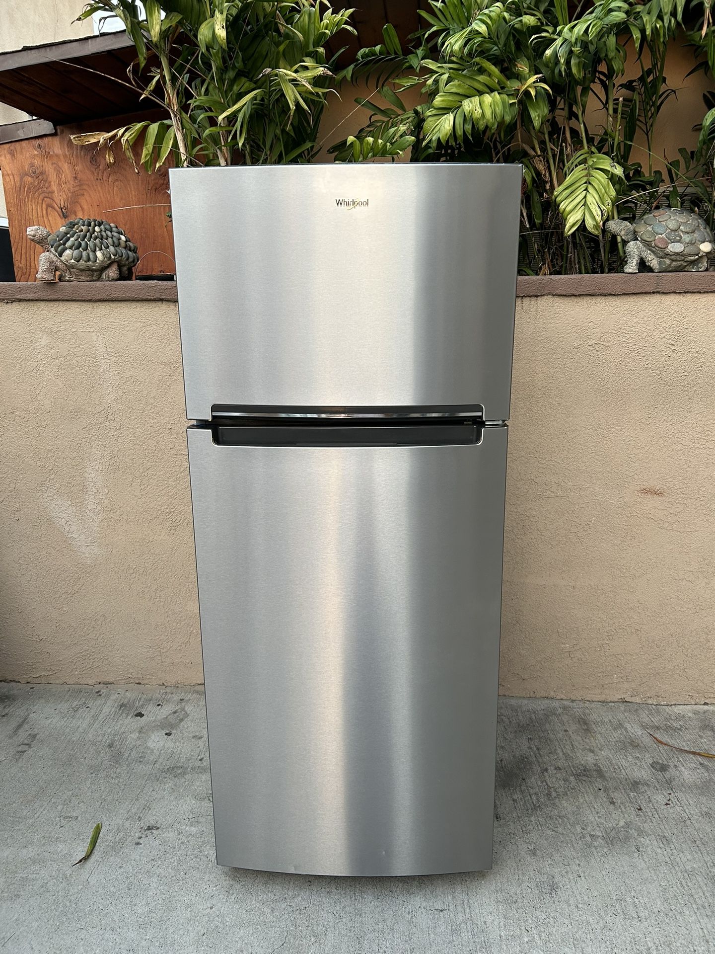 Whirlpool Fridge Silver 18cu Ft 28x29x68๐๐3 MONTHS WARRANTY
