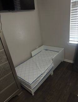 toddler bed