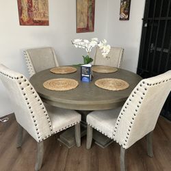 Round Light Wood Dining Table 5pc