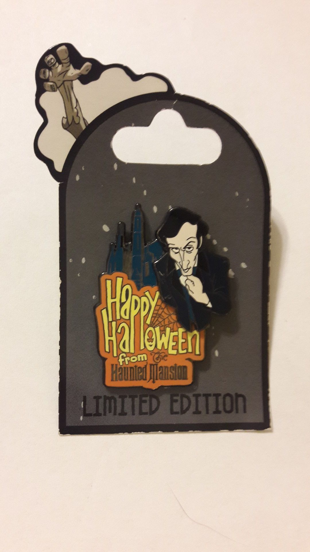 Disney Limited Edition Pin 2000 Happy Halloween from the Haunted Mansion Master Gracey