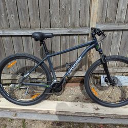 Cannondale Trail 6 29" Mountain Bike – Excellent Condition – Lightly Used