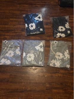 Denim tears brand new shorts and hoodie for good price