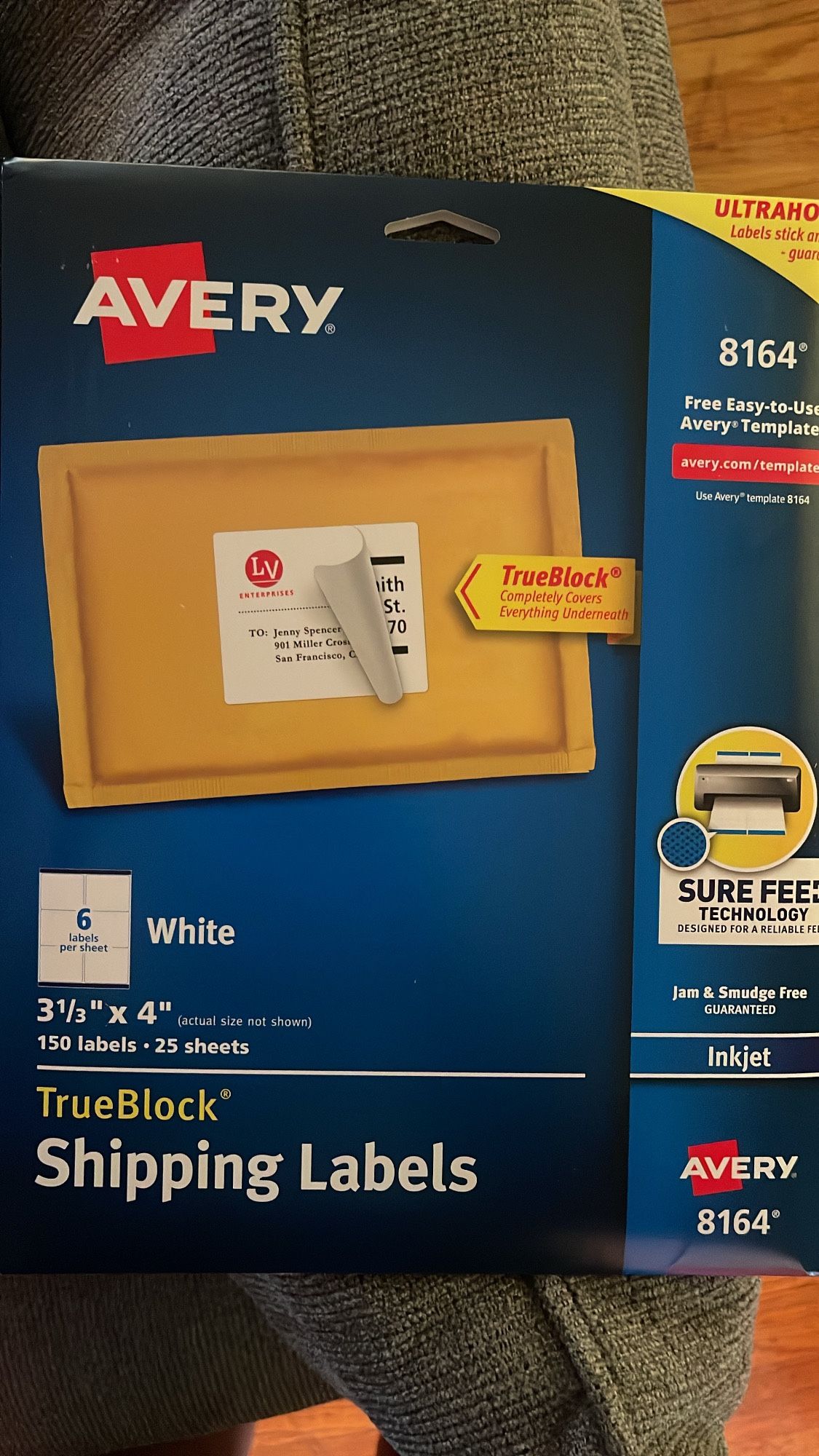 Avery Shipping Labels 150 Labels Per Pack