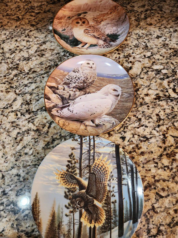 15 Collectible Wildlife Plates.  One Low Price 