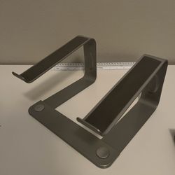 Laptop Stand