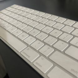 Apple Magic Keyboard with Numeric Pad