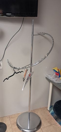 Spiral Clothing Hanging Rack