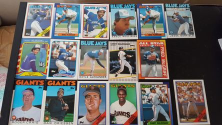 Baseball Cards Blue jays and Giant all 17