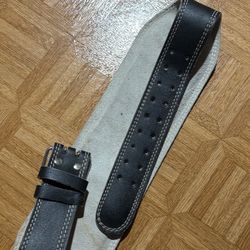 Black Weight Lifting Belt