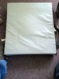 Wheelchair cushion