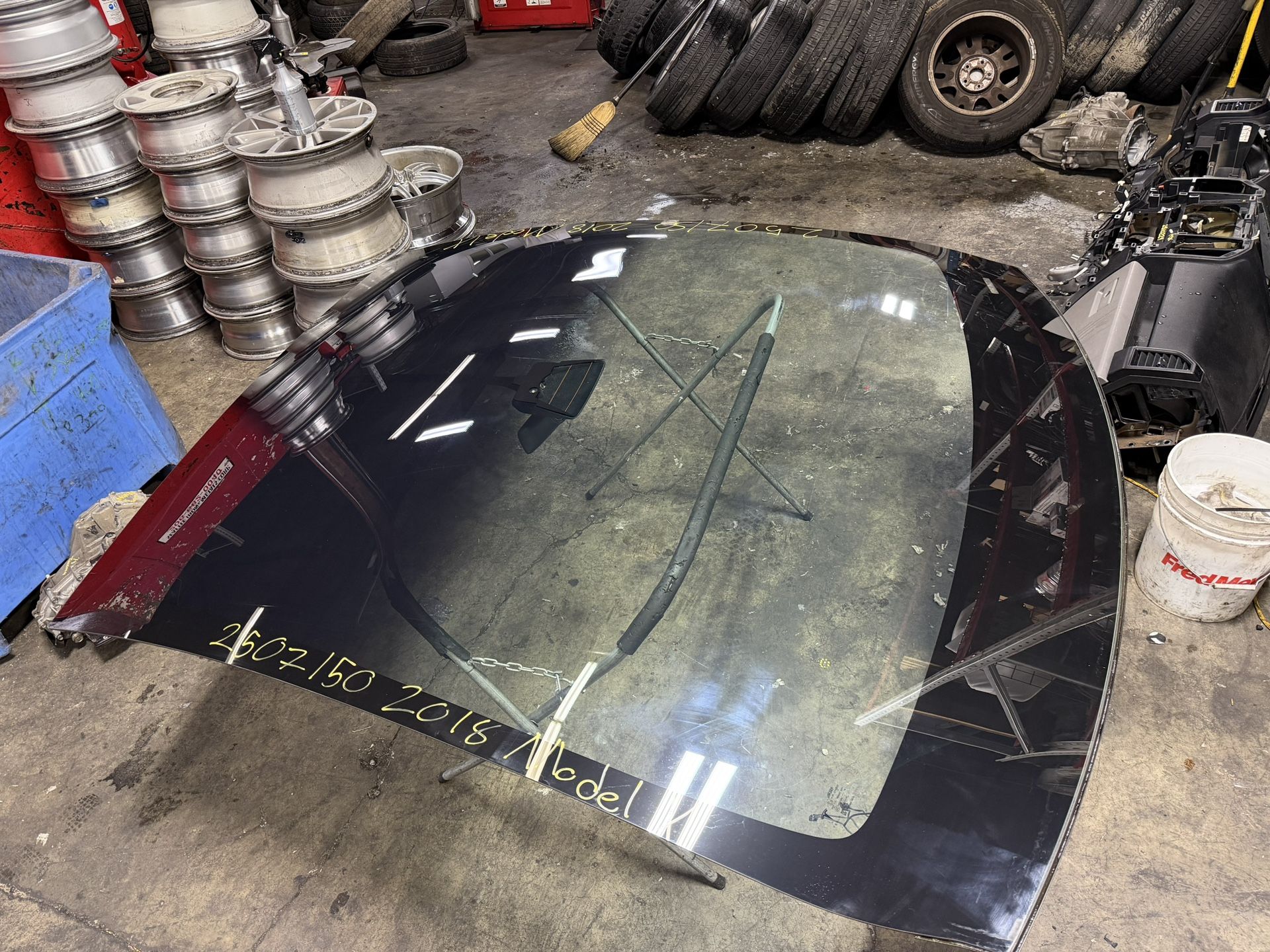 16-20 Tesla Model X front Windshield Panoramic Glass