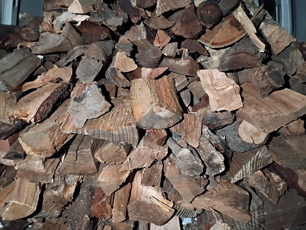 Dry Split Almond Mix Firewood!!!Ready Too Burn Seasoned Wood!!!